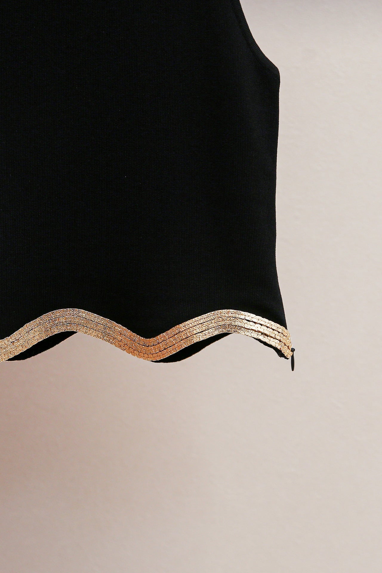 Flowering Girl Women Black Cropped Jumper With Chain Detail
