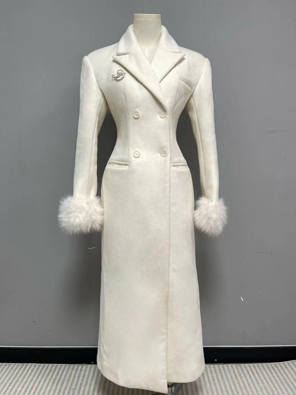Flowering Girl Women Ivory Slim faux fur mid-length woolen coat