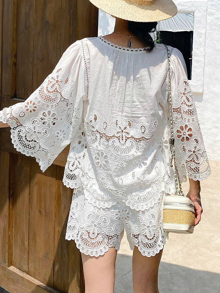 White Lace Embroidered Hollow Suit