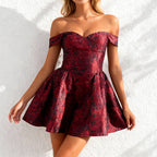 Jacquard Slim Waist Strapless Puffy Mini Dress In Wine Red