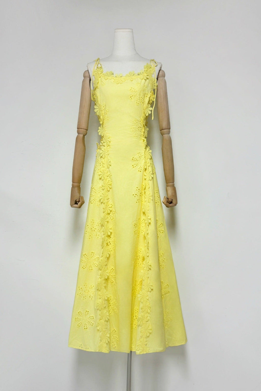 Flowering Girl Women Lace Trim Embroidery Hollow Midi Dress In White