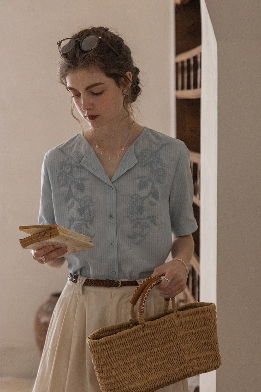 embroidery yarn-dyed striped lapel short-sleeved shirt