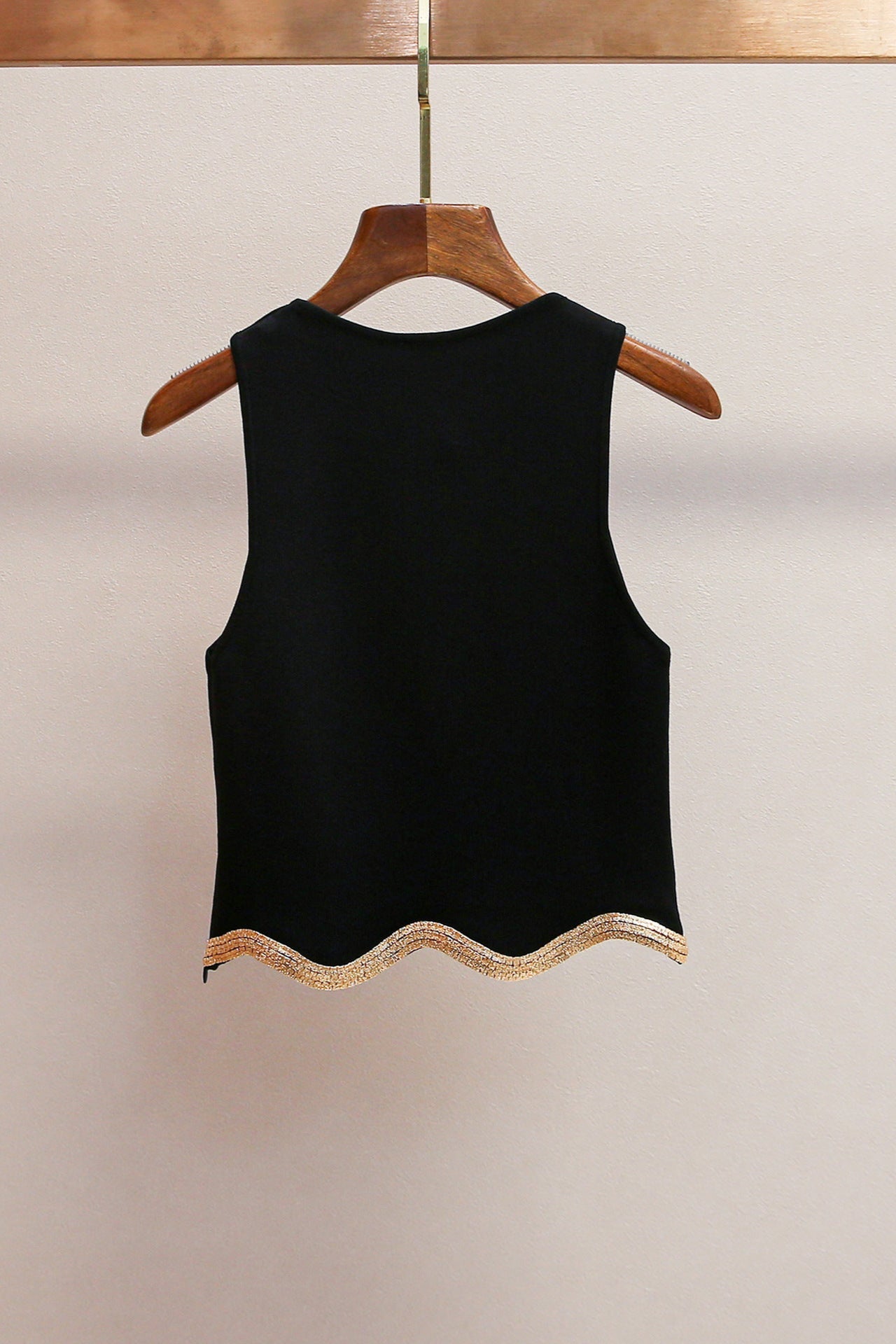 Flowering Girl Women Black Cropped Jumper With Chain Detail