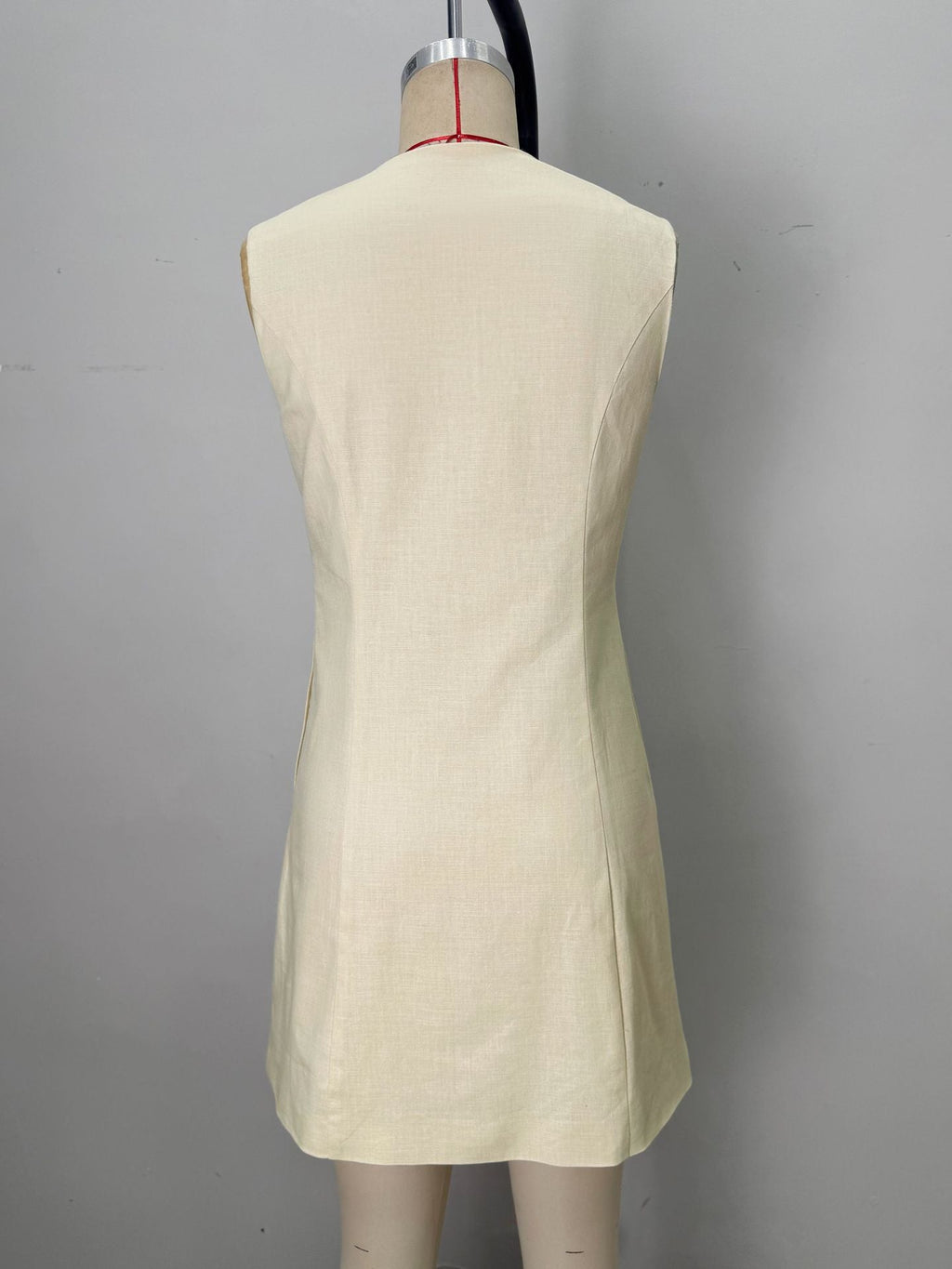 Flowering Girl Women Pale Yellow Sleeveless Round Neck Star Shell Button Straight Mini Dress