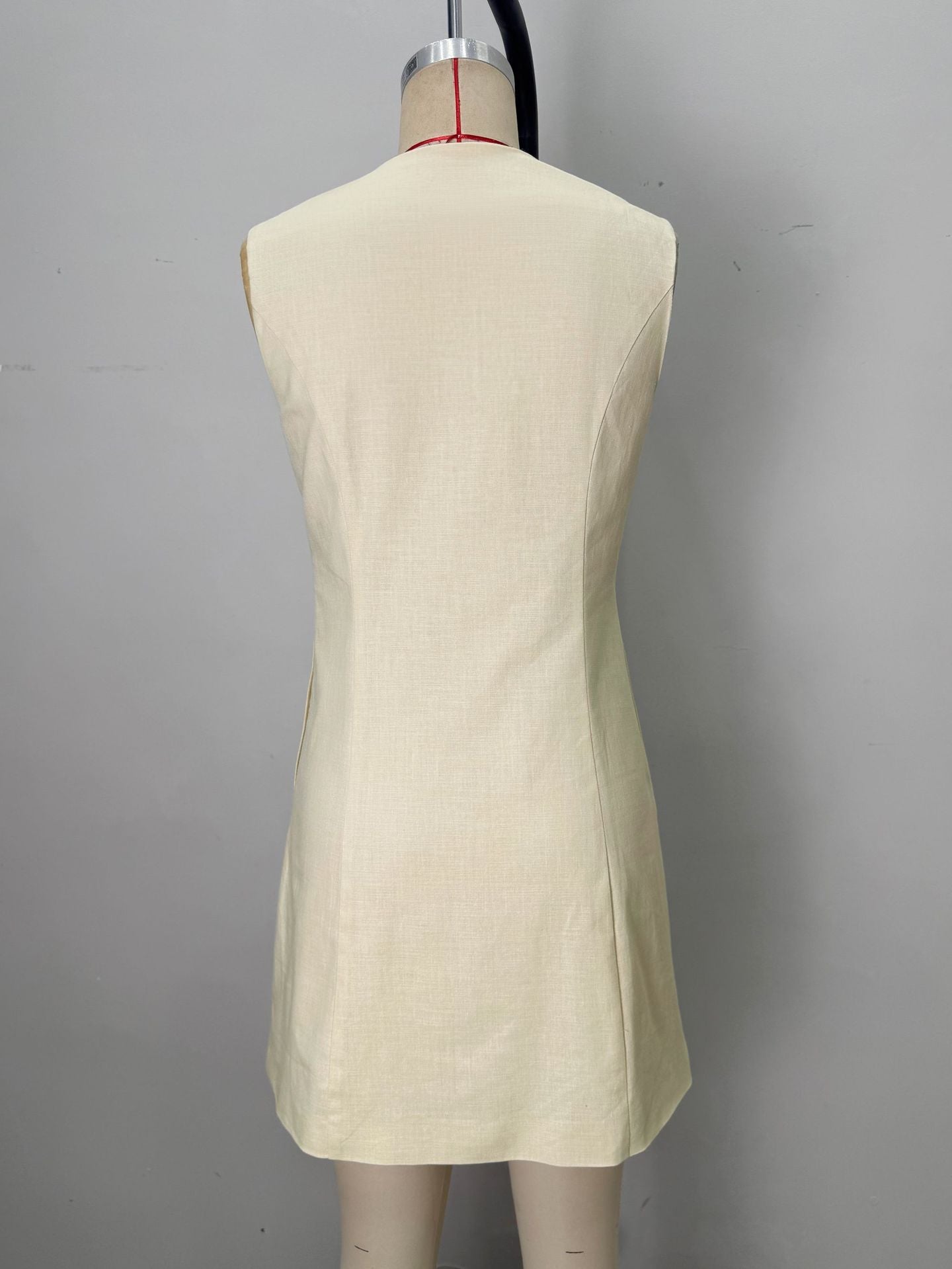 Flowering Girl Women Pale Yellow Sleeveless Round Neck Star Shell Button Straight Mini Dress