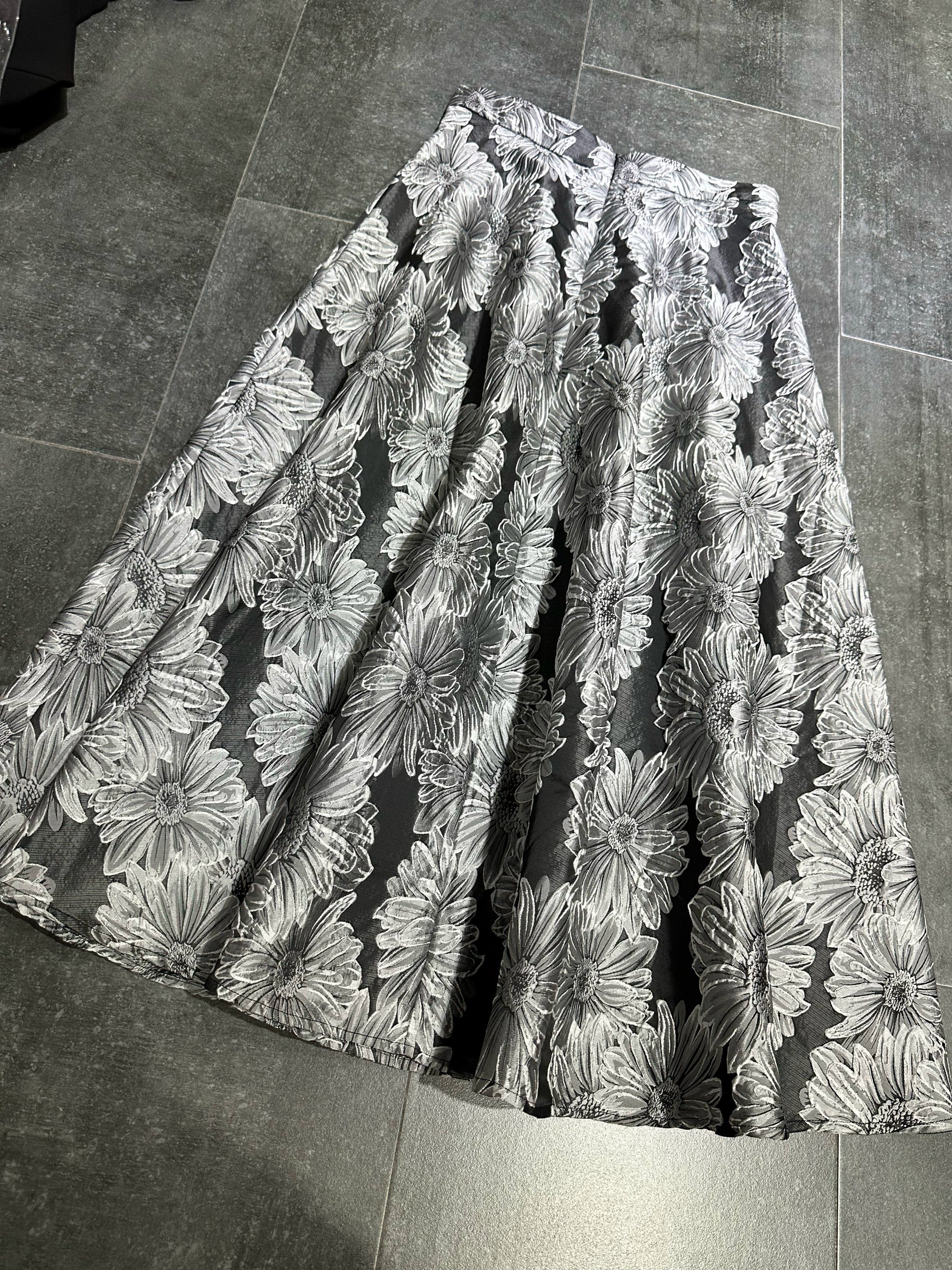 Jacquard High Waist A-Line Midi Skirt