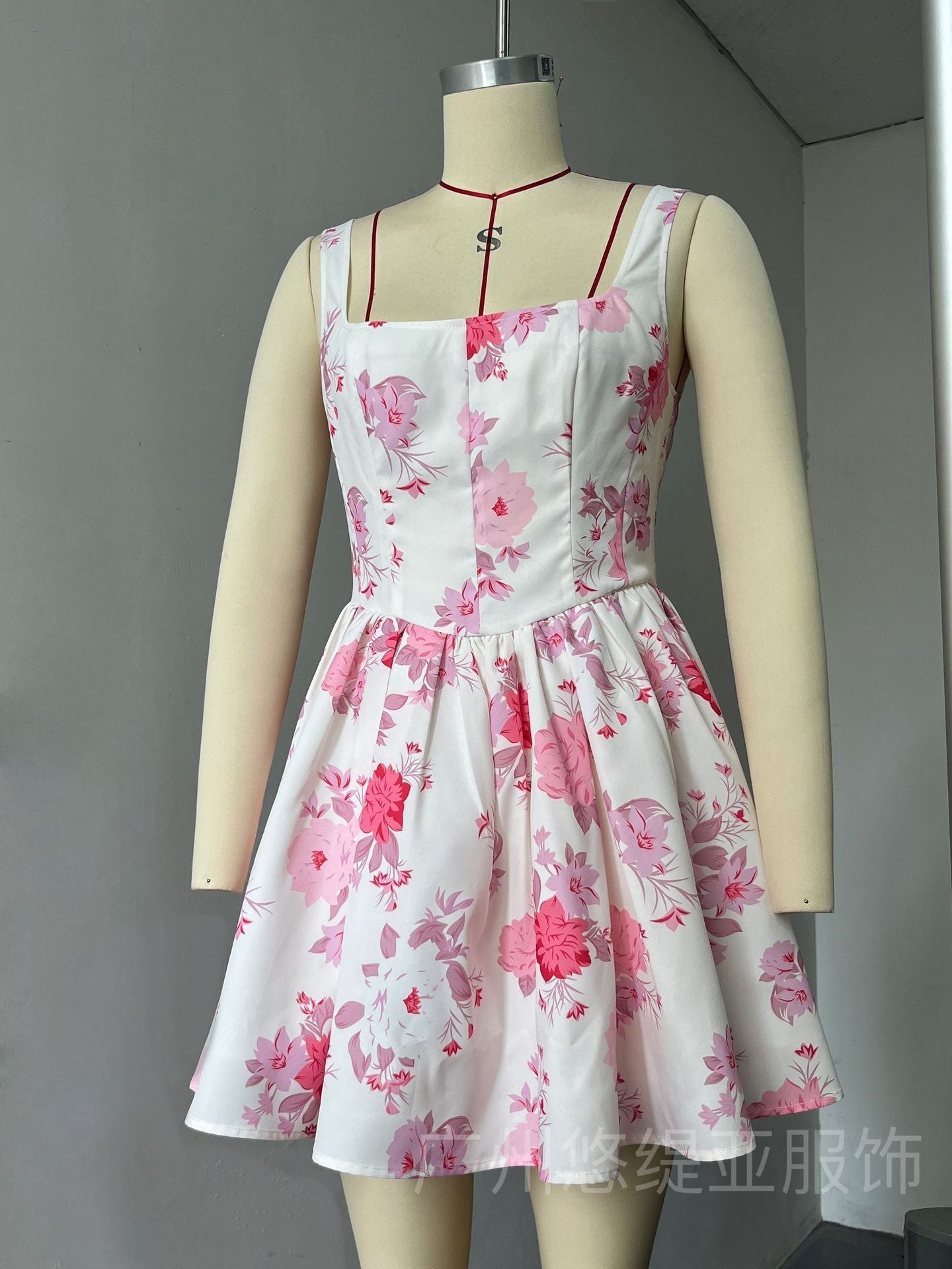Flowering Girl Women RETALE PINK FLORAL FLARED MINI DRESS