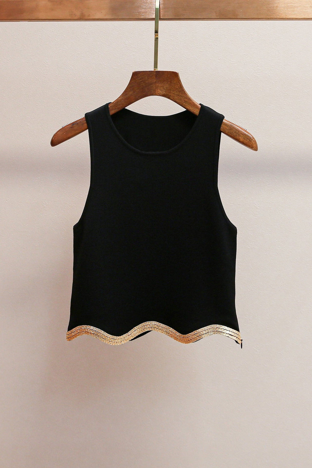 Flowering Girl Women Black Cropped Jumper With Chain Detail