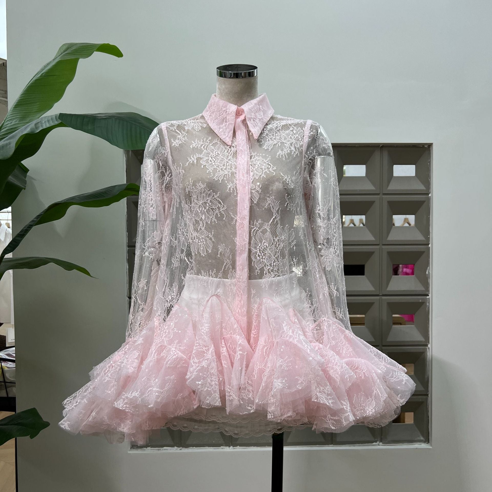 Pink Mesh Lace Ruffled Trumpet Sleeve Shirt Dress Shorts Set