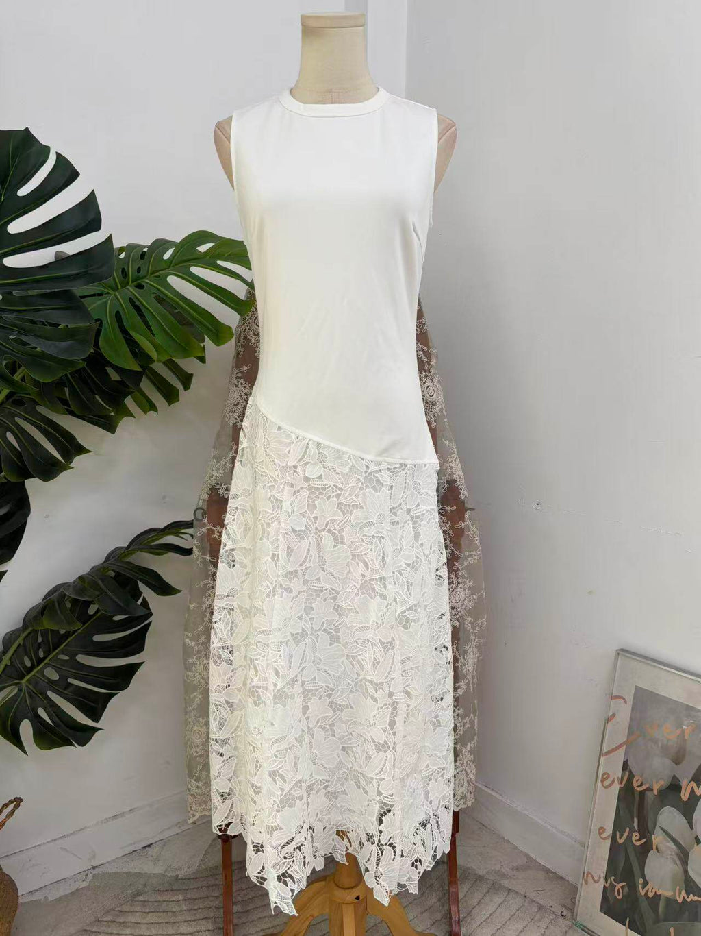 Flowering Girl Women Crew Neck Lace patchwork sleeveless maxi Dress - beige