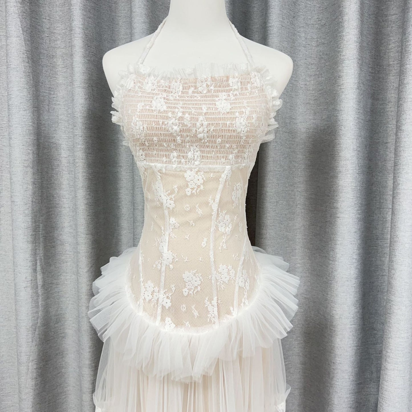 hermosa Lace splicing layer maxi dress in white