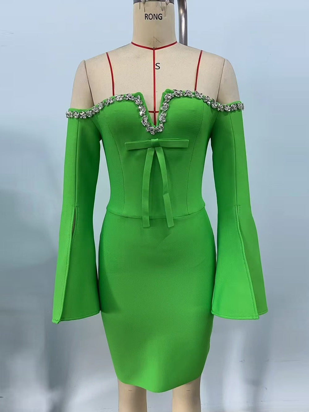 Cara Off-Shoulder Long-Sleeve Diamond Bodycon Mini Dress In Green