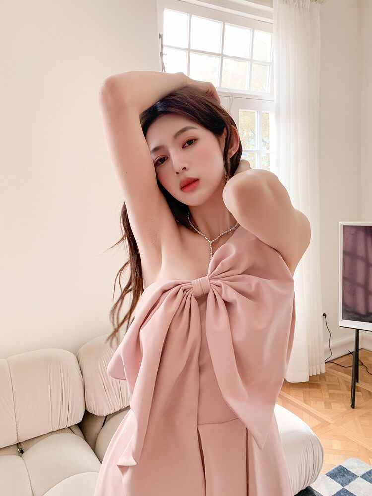 Dolores Oversized Bow Strapless Maxi Dress-Pink