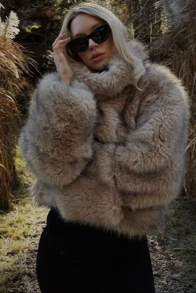 Flowering Girl Women faux fur short coat in pale brown