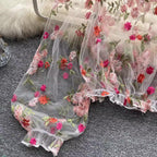 long-sleeved embroidery lace blouse with puff sleeves