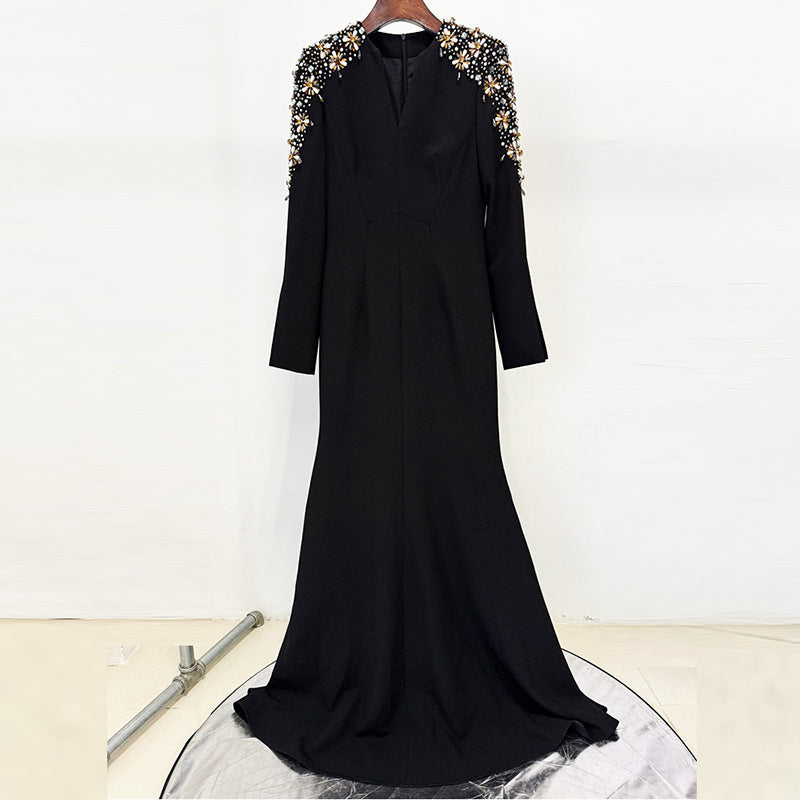 nail bead set diamond front slit small trailing long dress
