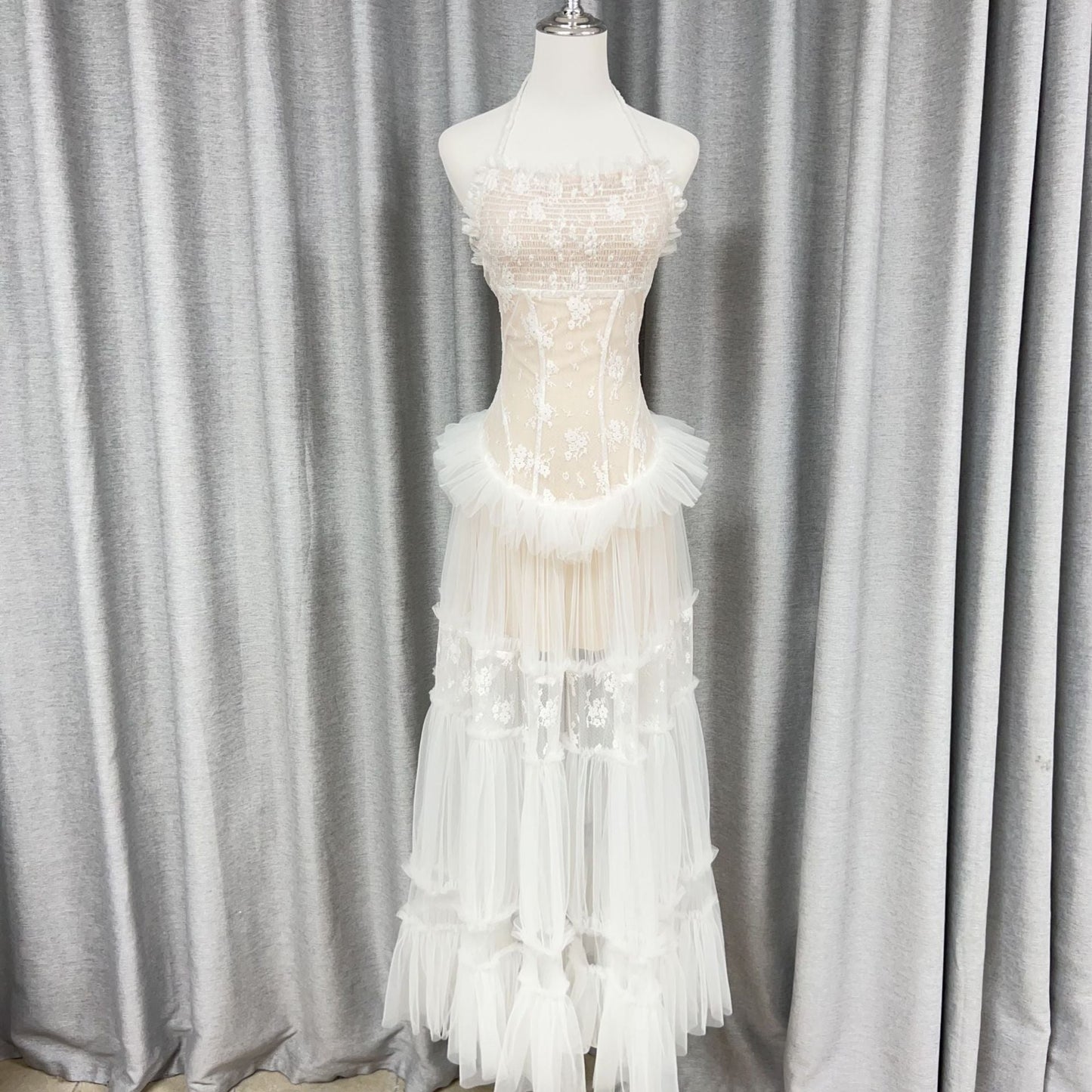hermosa Lace splicing layer maxi dress in white