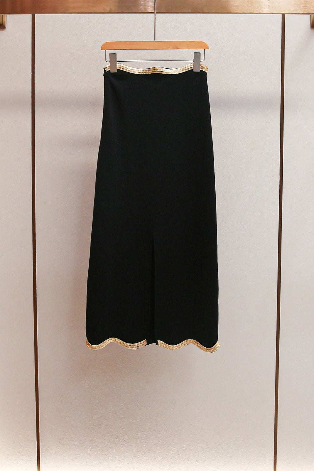 Flowering Girl Women Black Long Knitted Skirt With Chain Detail