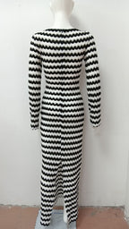 Flowering Girl Women balck and white long-sleeved knitted dress
