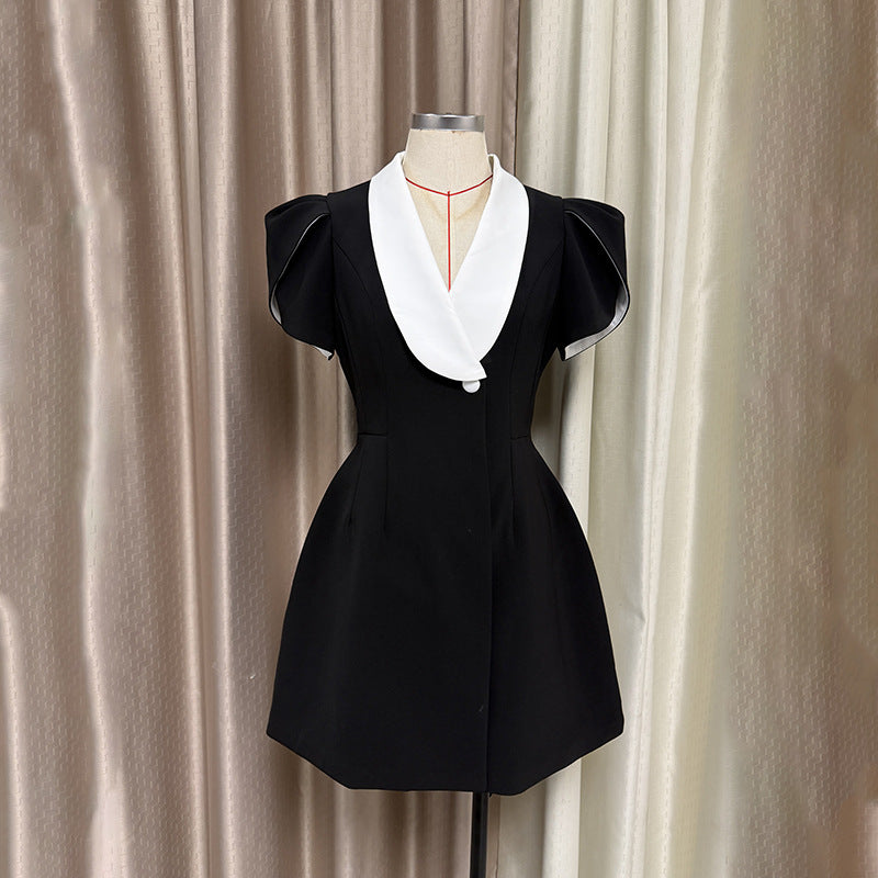 Aaliyah v-Neck a-Line Mini Dress In Black