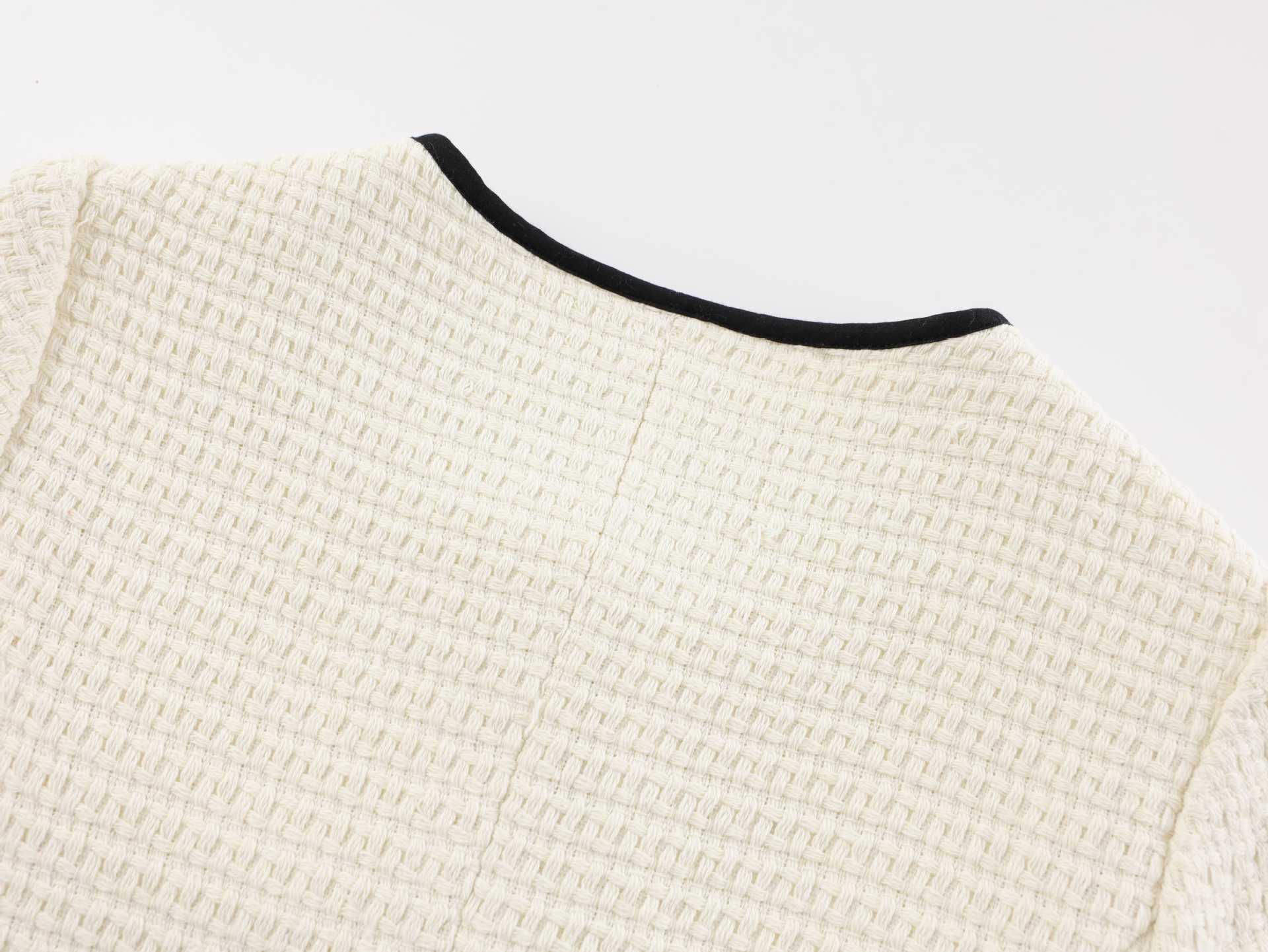 Flowering Girl Women white knitted short-sleeved button-down mini dress