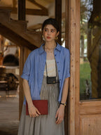 Flowering Girl Women blue jacquard striped loose flanged striped short-sleeve shirt