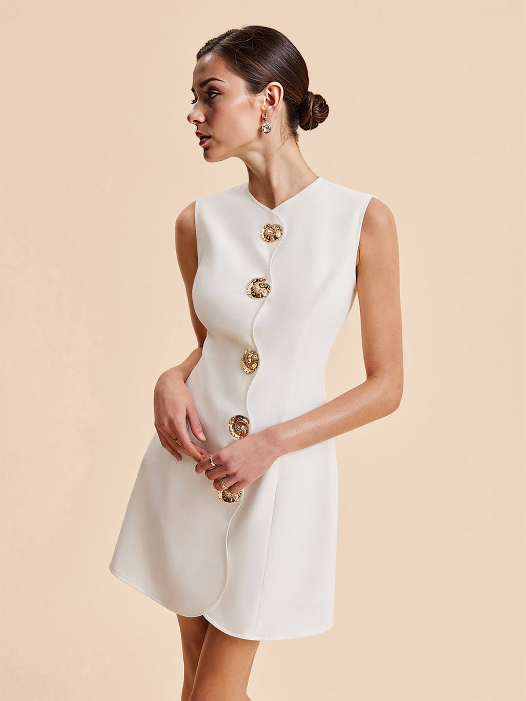 Flowering Girl Women Sleeveless Wavy Trim Gold Button Mini Dress