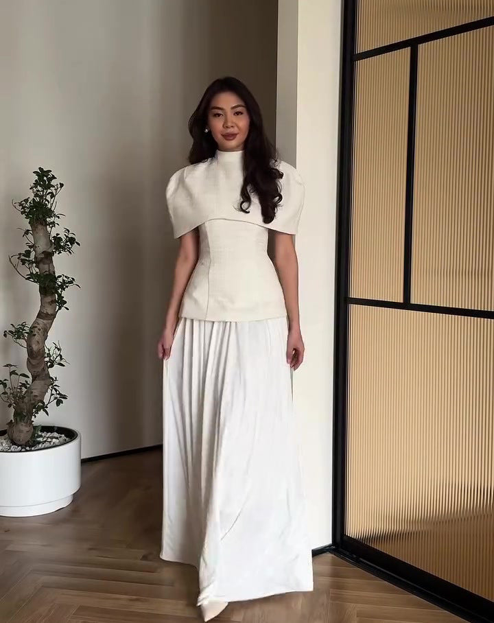 Flowering Girl Women white short-sleeved long skirt suit