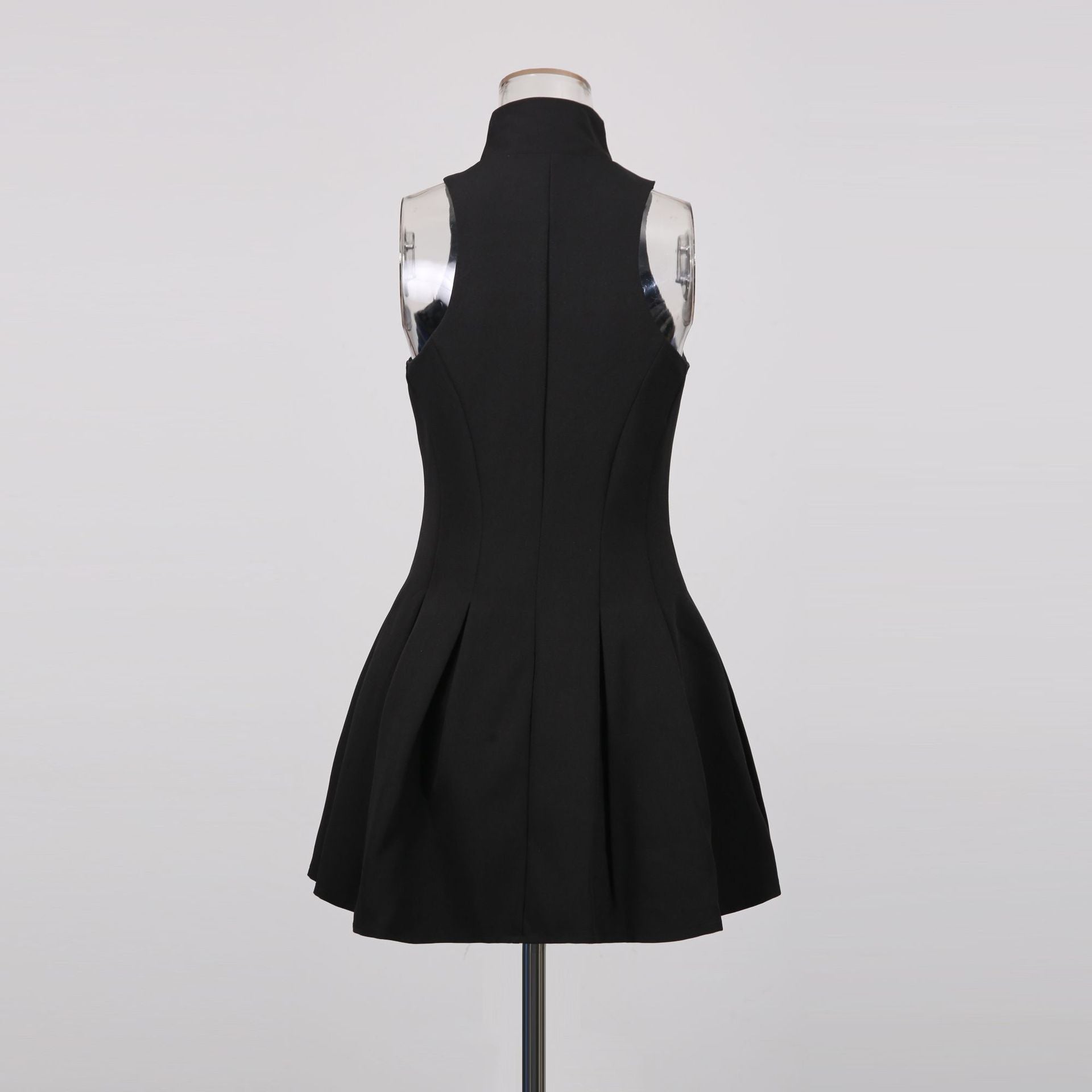 carol black halterneck dress in grain de poudre wool