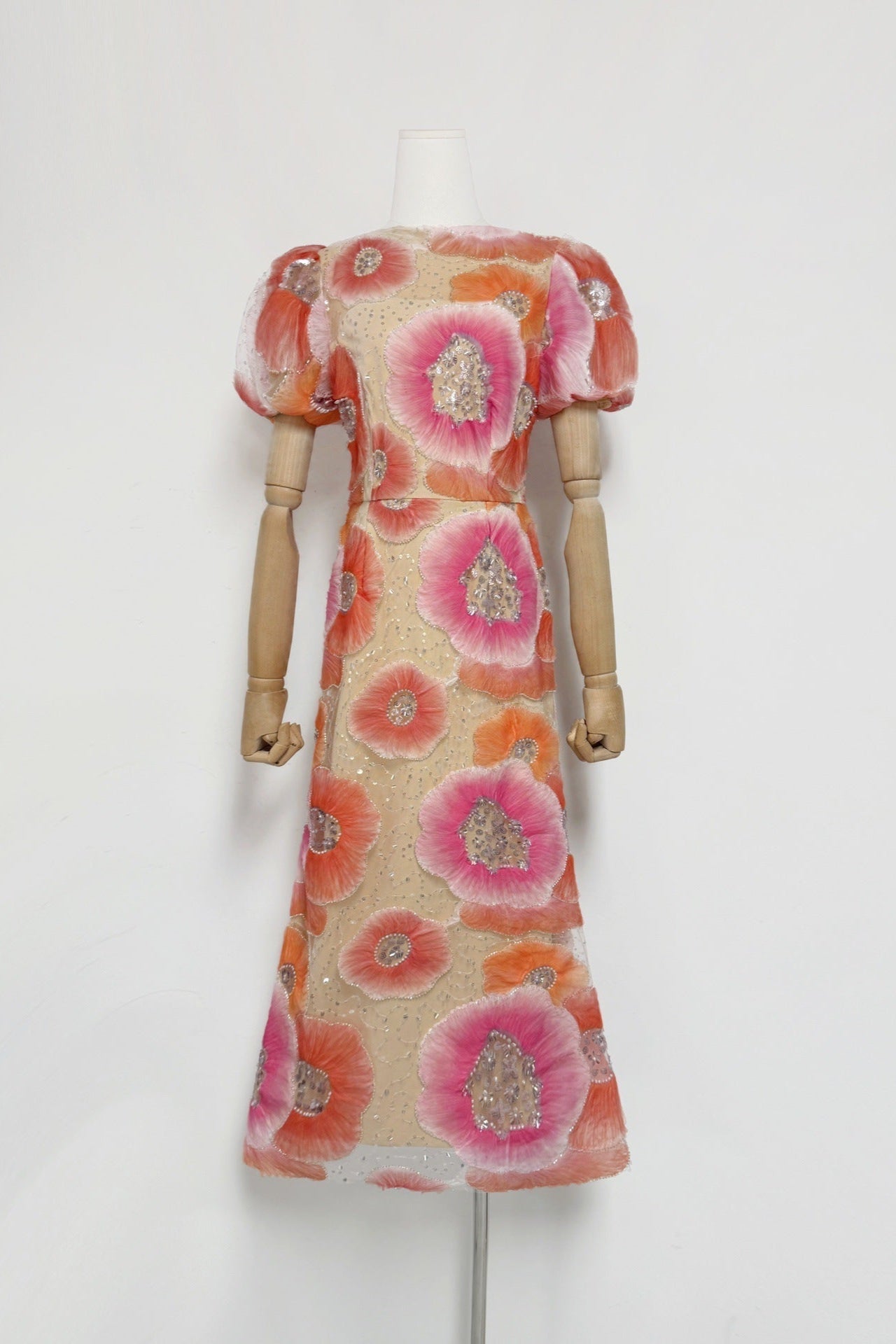 lydia puff sleeve Floral Midi Dress in Pink