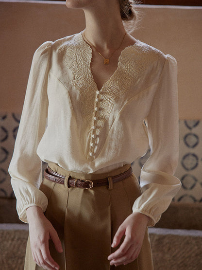 apricot embroidered V-neck French vintage chic shirt