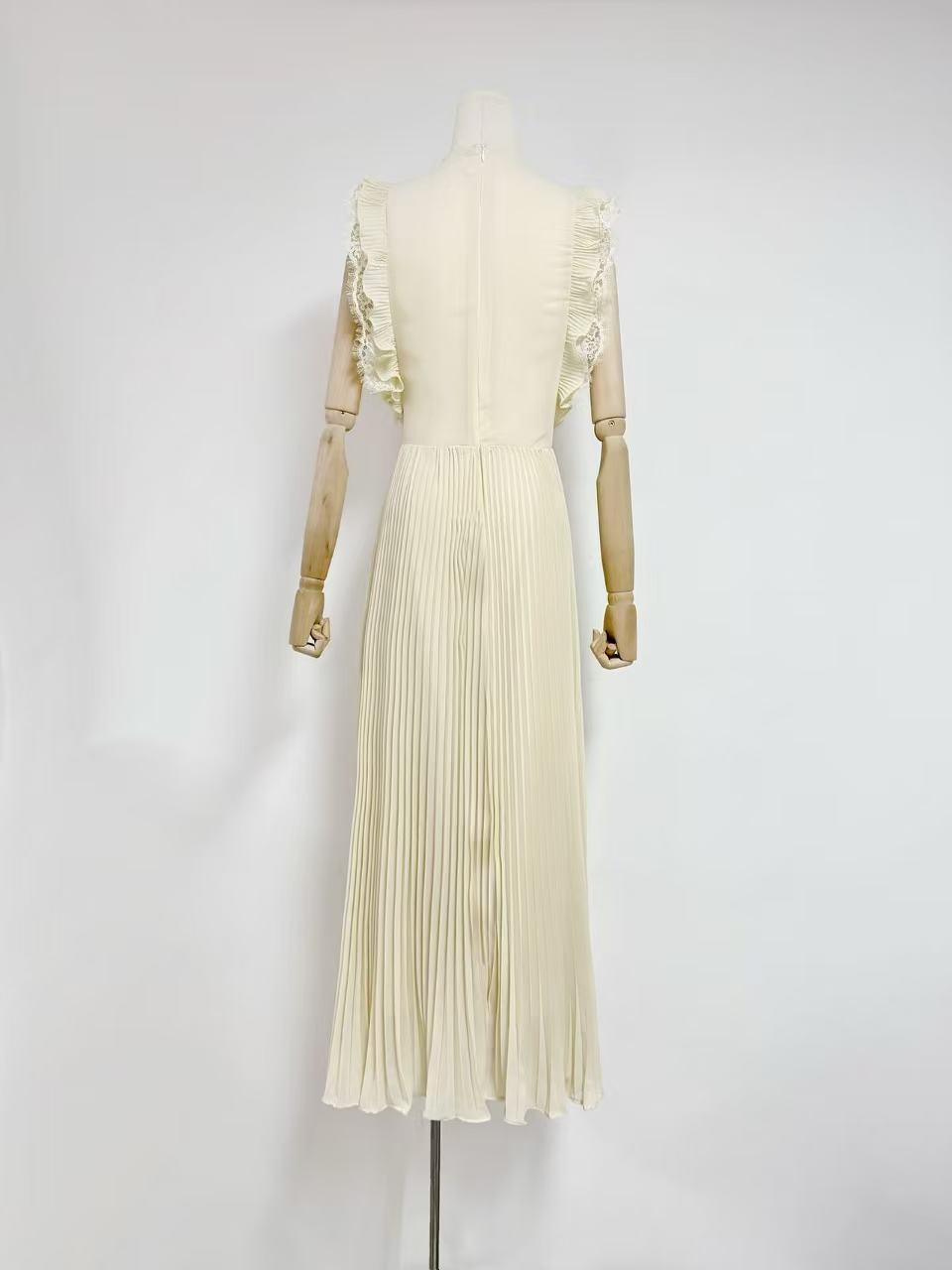 Flowering Girl Women Chiffon Ruffled Maxi Dress in apricot