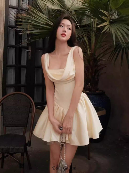 Flowering Girl Women bernice backless pleated puffy Mini Dress - Champagne