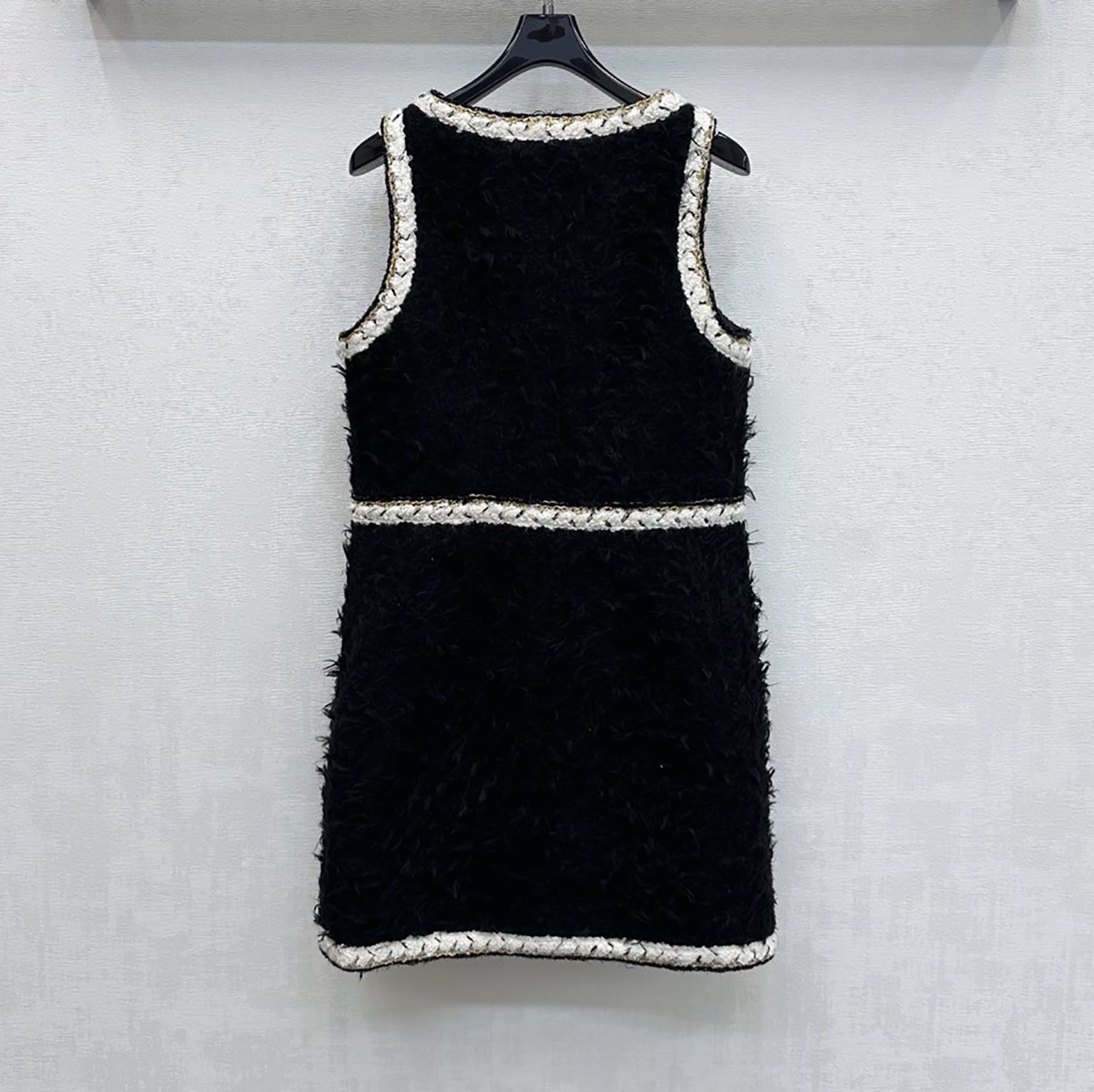 Wool Tweed sleeveless Short Dress in black