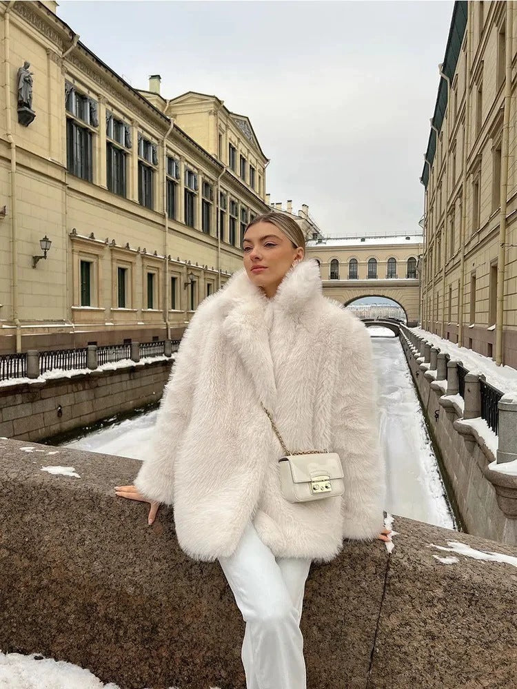 Flowering Girl Women imitation fox fur coat in winter