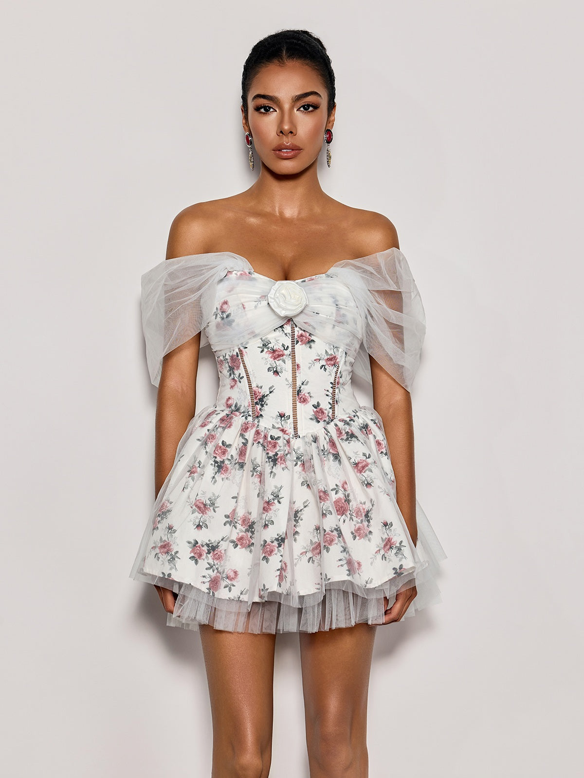 Quaris Off Shoulder Flower Tulle Mini Dress In White