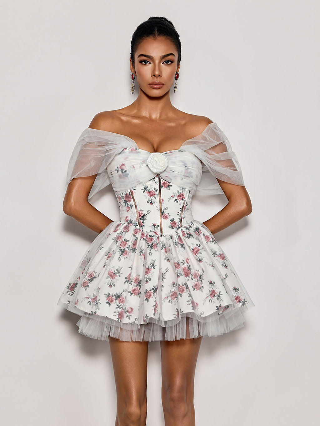 Quaris Off Shoulder Flower Tulle Mini Dress In White