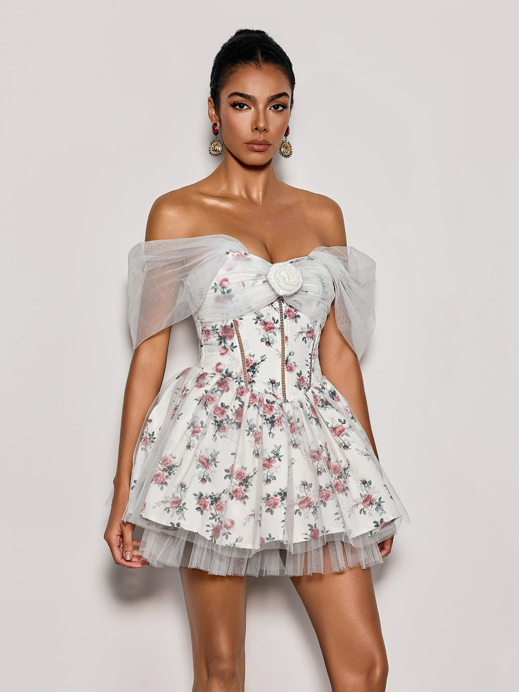 Quaris Off Shoulder Flower Tulle Mini Dress In White