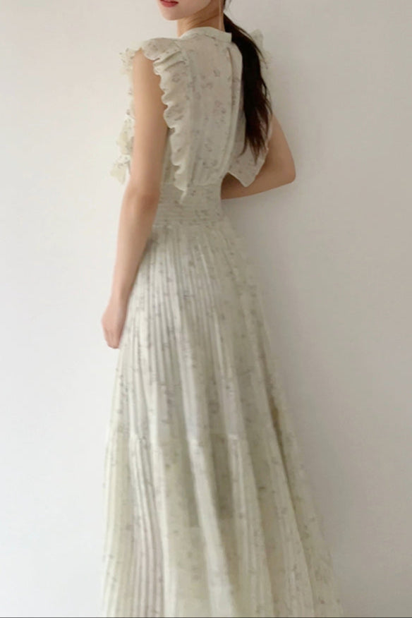 Audrey Sleeveless Pleated Floral Midi Dress In Mint Green
