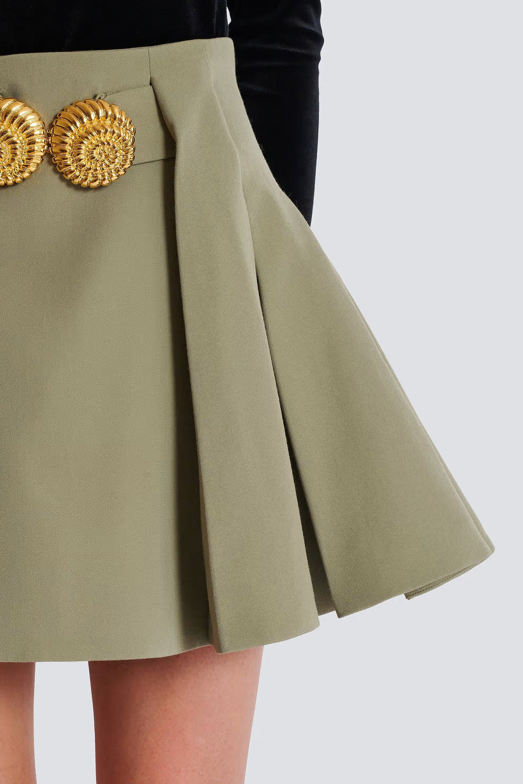 Flowering Girl Women Short Pleated Skirt In Grain De Poudre