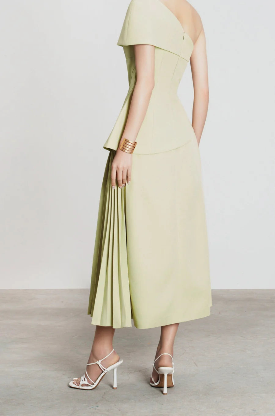Flowering Girl Women One Shoulder Top Flare Midi Skirt suit in Olive Green