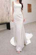 White Sleeveless Square Neck Mermaid Wedding Dress with Train