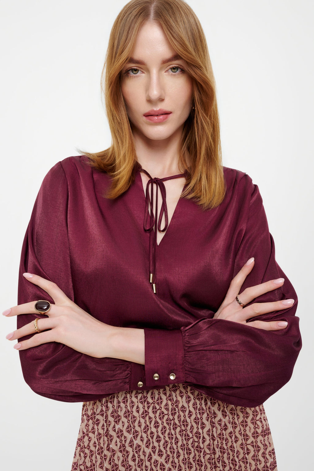Flowering Girl Women Viscose blouse in burgundy