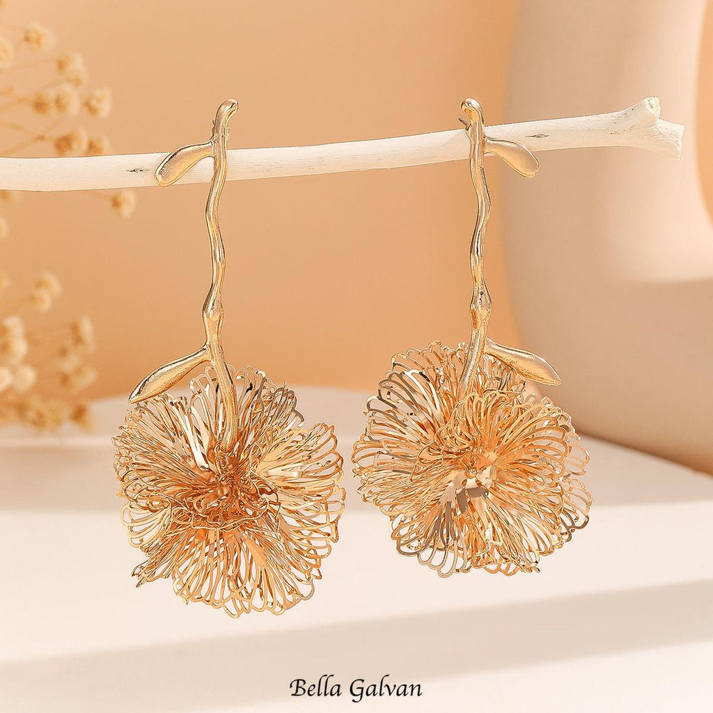 Flowering Girl Women Cynthia Flower Earrings