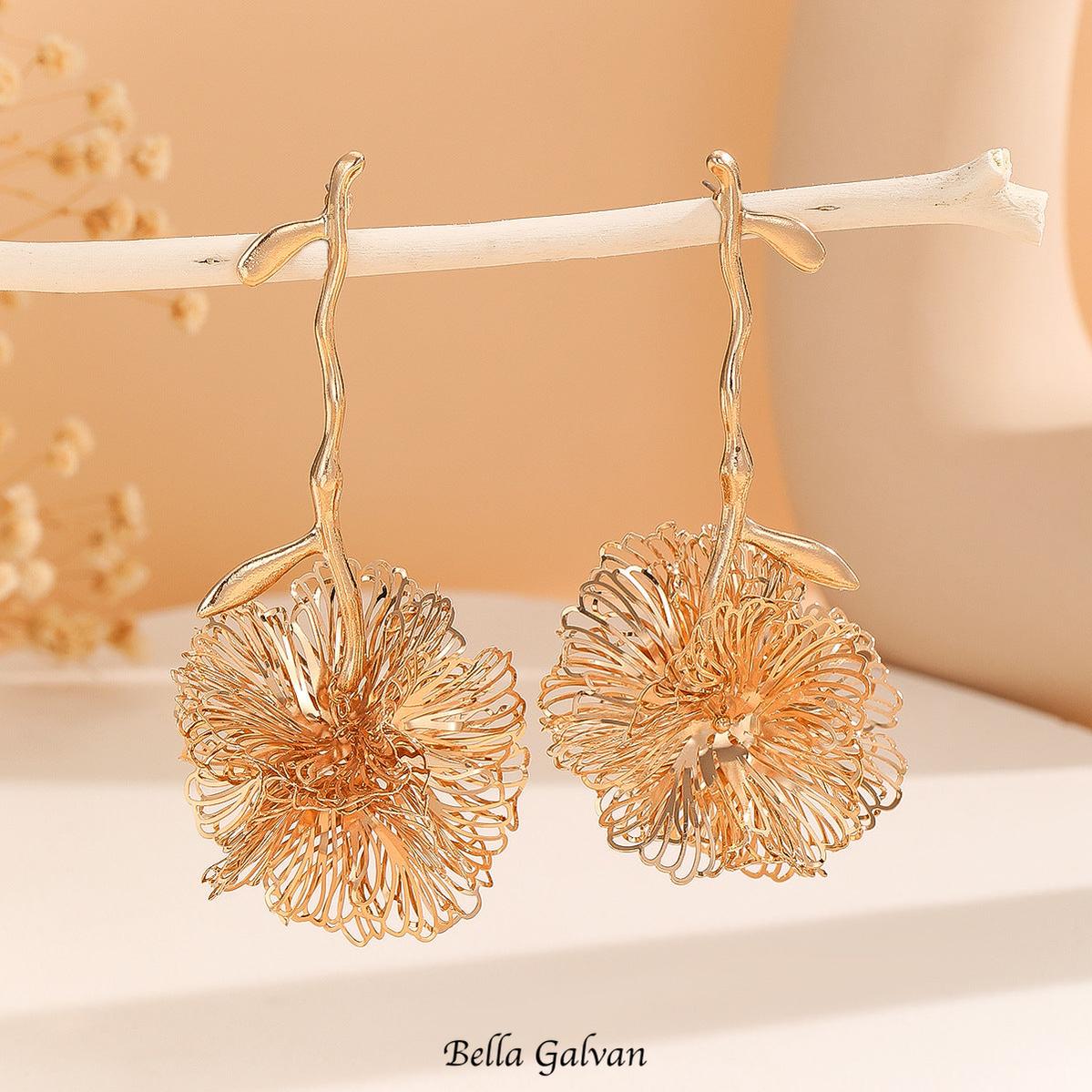 Flowering Girl Women Cynthia Flower Earrings