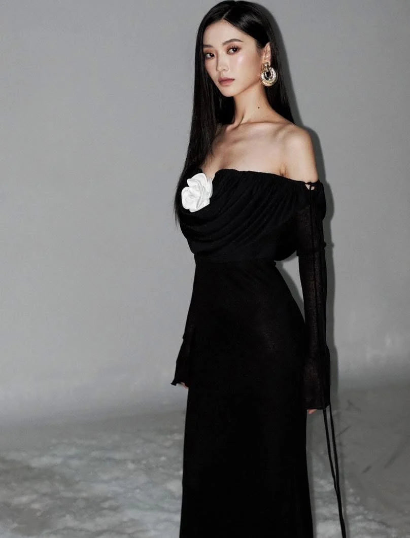 Flowering Girl Women Lila Flower Embellished Pleated Strapless Maxi Dress In Black