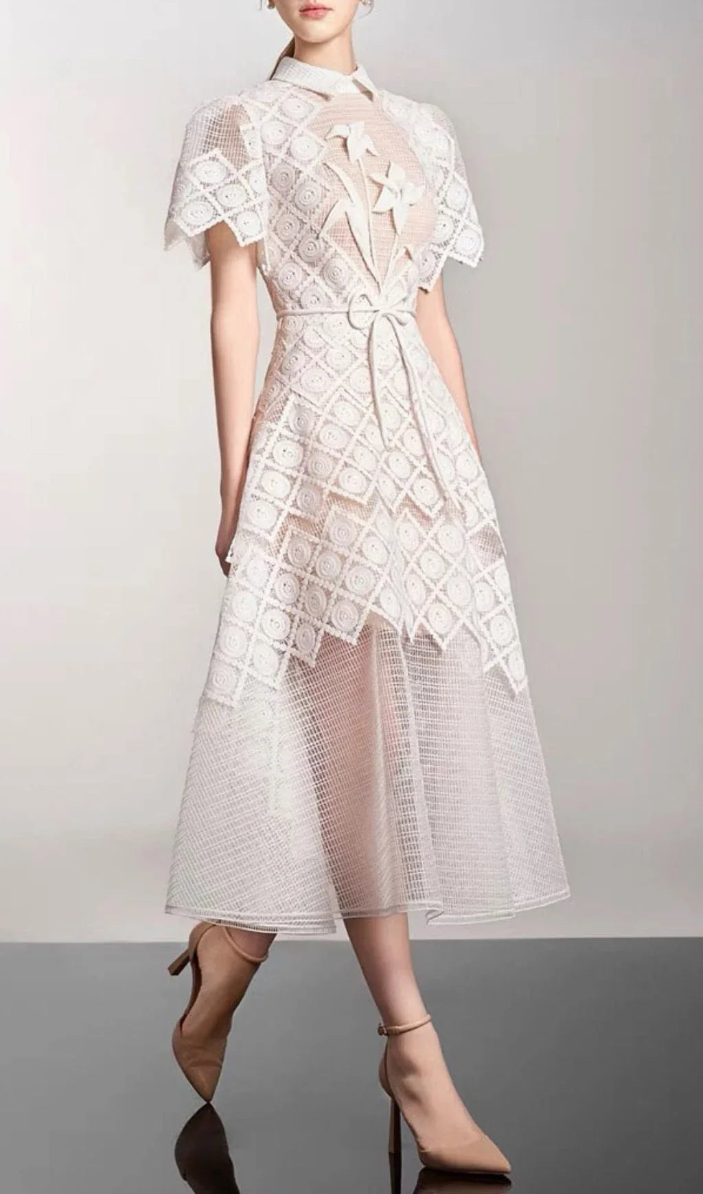 EMBROIDERY MIDI DRESS IN WHITE
