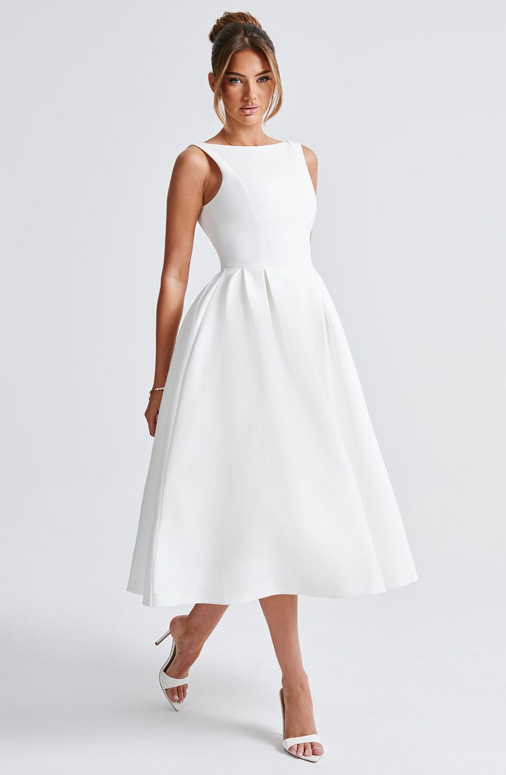 Flowering Girl Women Clarabella sleeveless Midi Dress in white