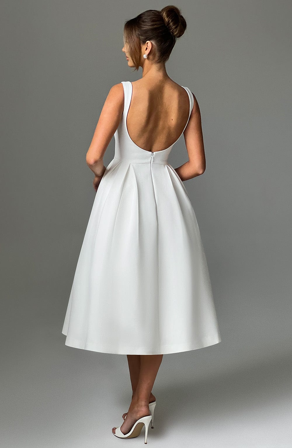 Flowering Girl Women Clarabella sleeveless Midi Dress in white