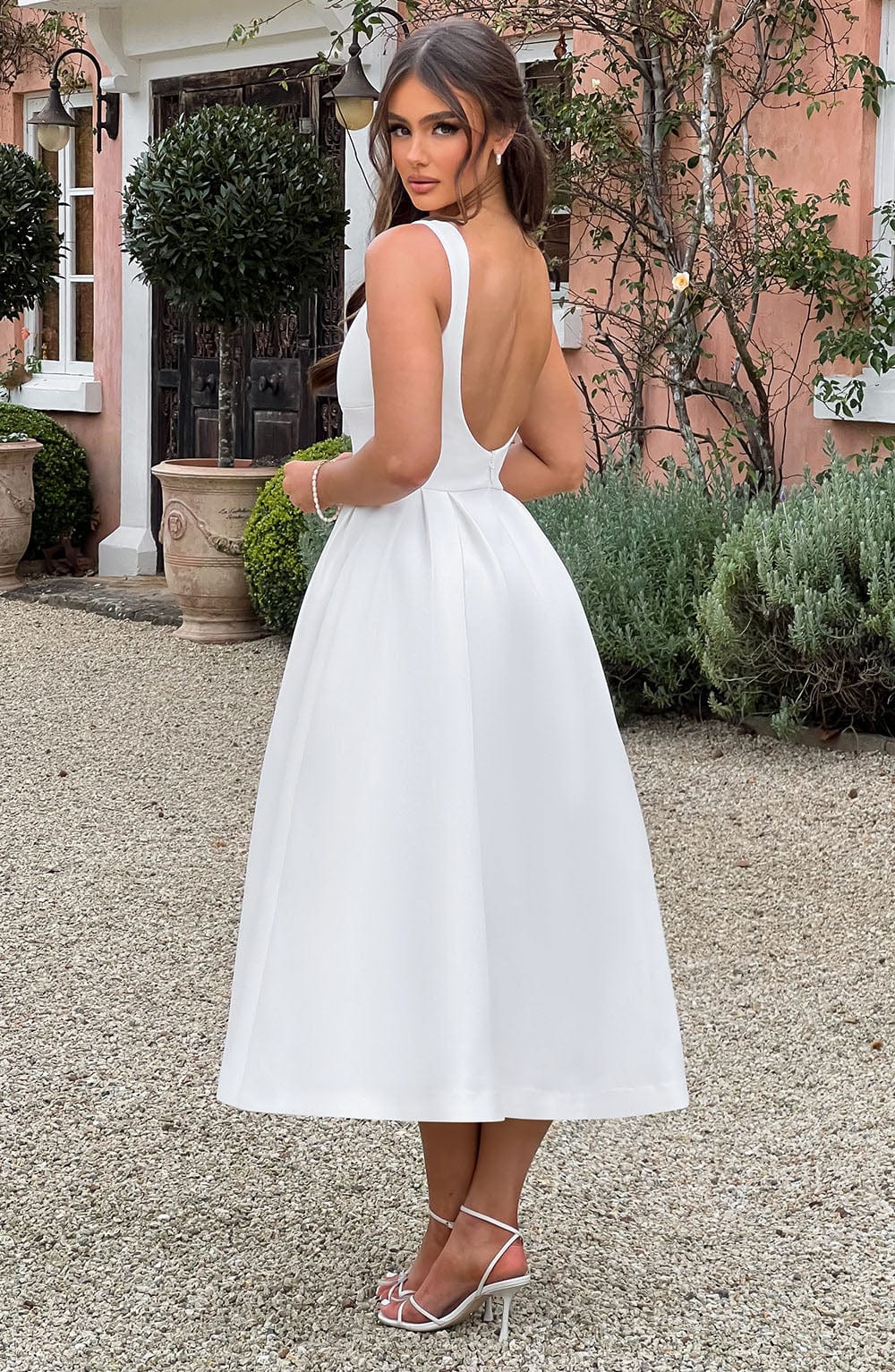 Flowering Girl Women Clarabella sleeveless Midi Dress in white
